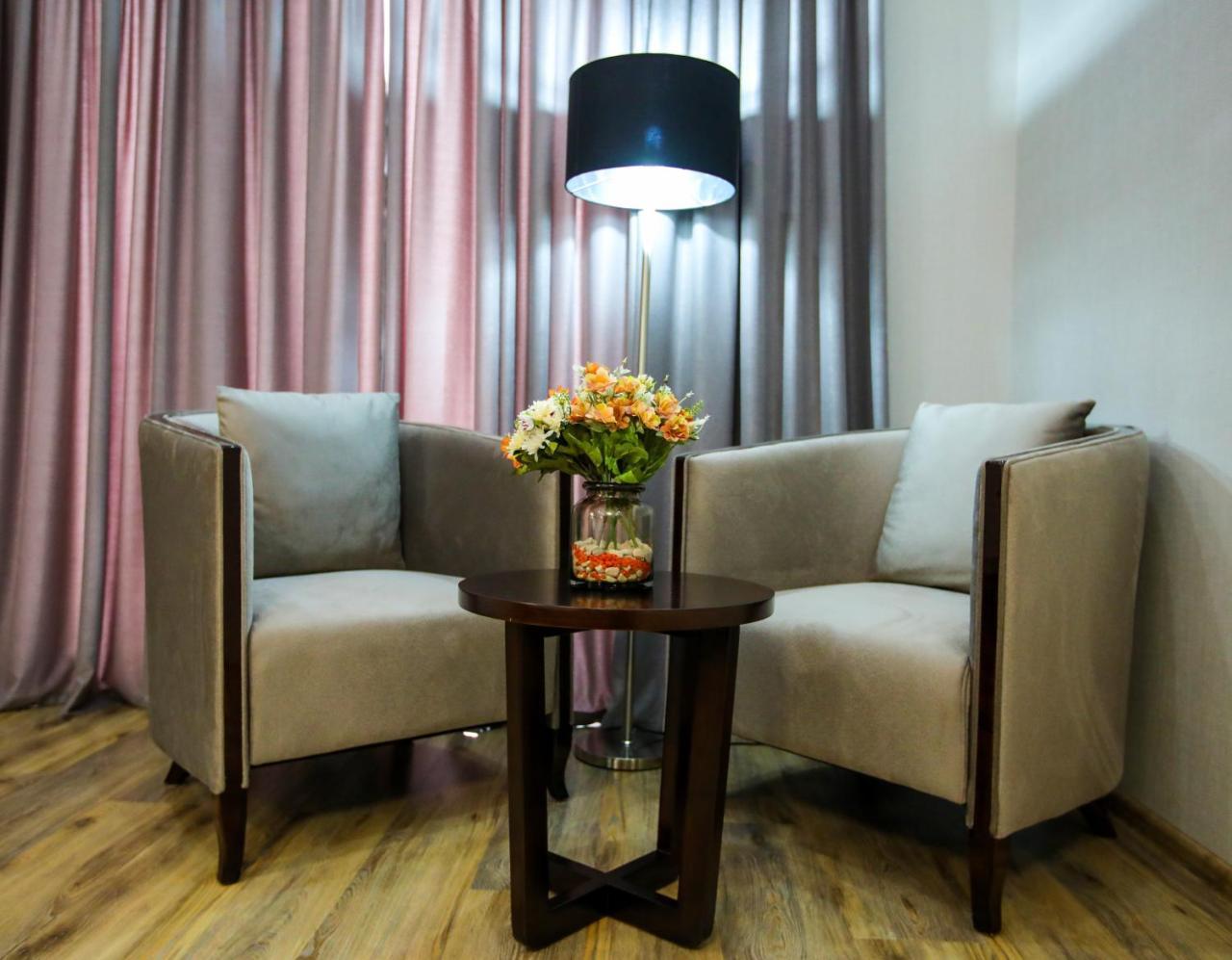 Deluxe Double Room with Balcony,770045086:JPEG